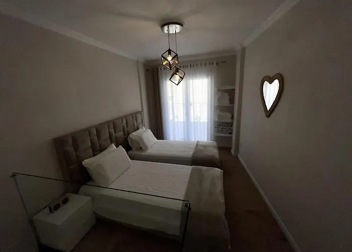 Florents 1-bd Villa, Free Parking And Garden 公寓 地拉那